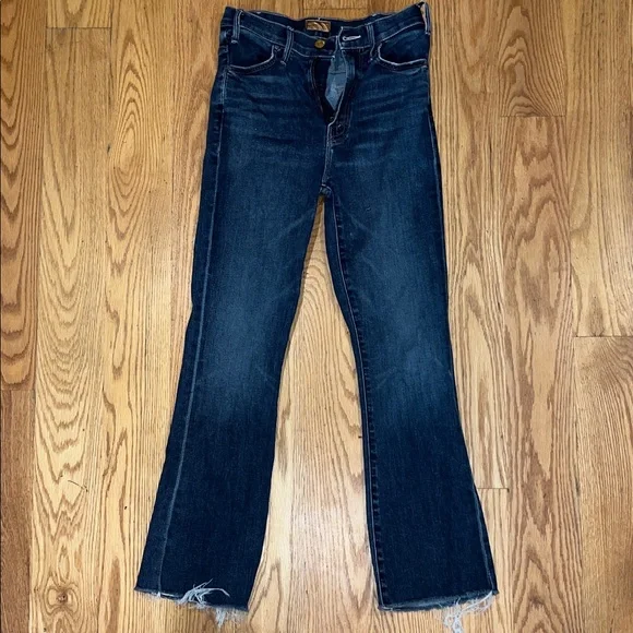 MOTHER Hustler Ankle Fray Jeans in Teaming Up